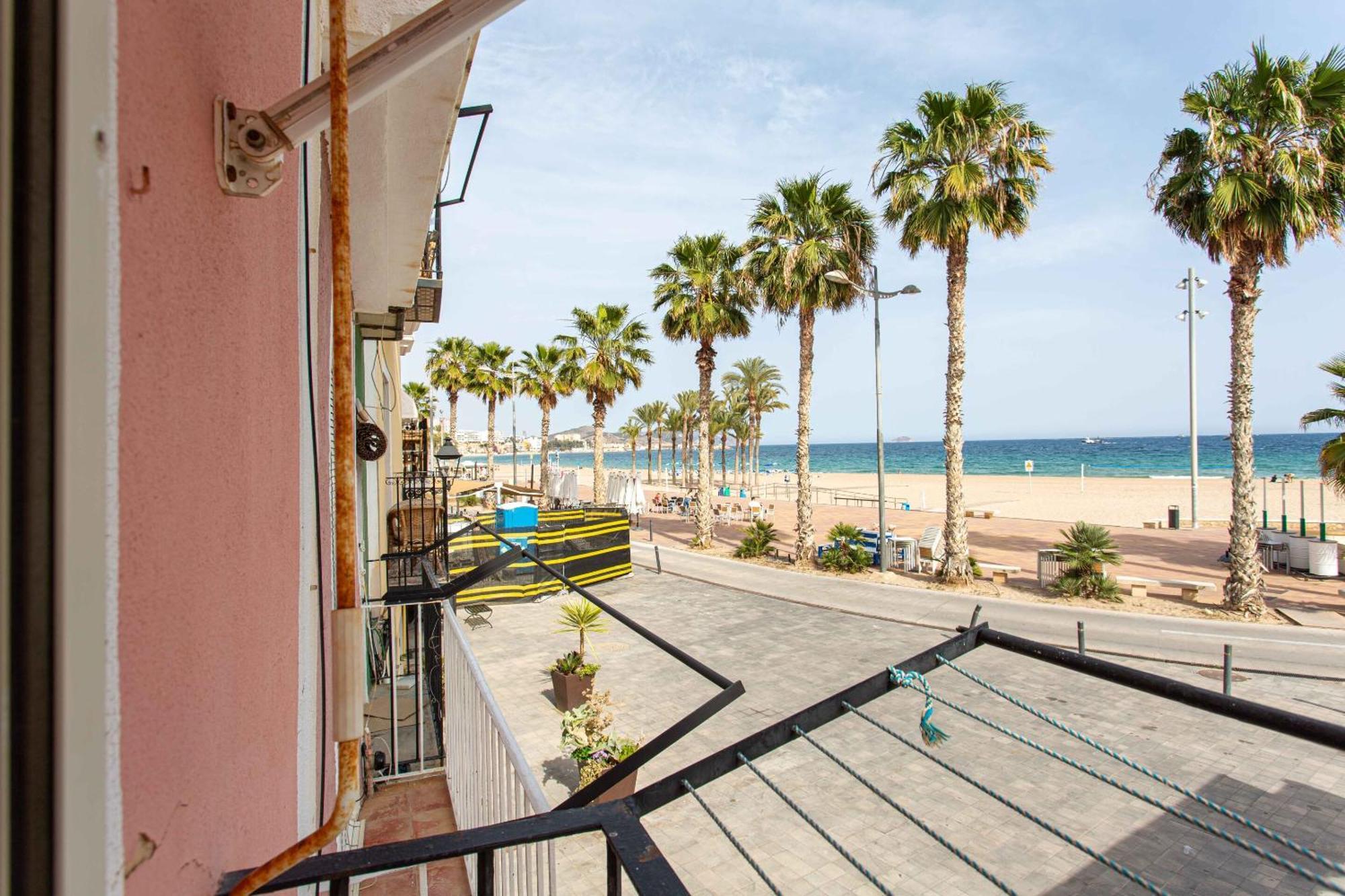 Arsenal 31 By Seaward Suites Villajoyosa Exterior photo